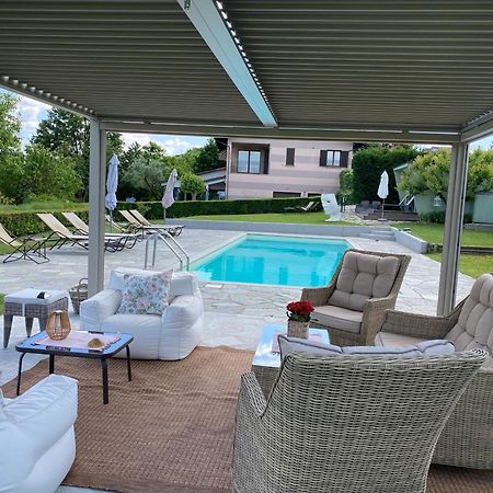 Agriturismo Bottega Di Rosanna Castagnole delle Lanze Екстериор снимка
