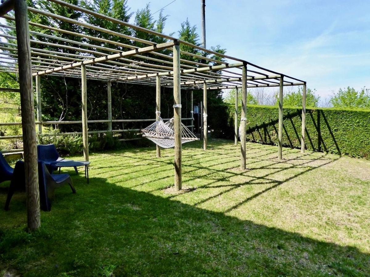 Agriturismo Bottega Di Rosanna Castagnole delle Lanze Екстериор снимка