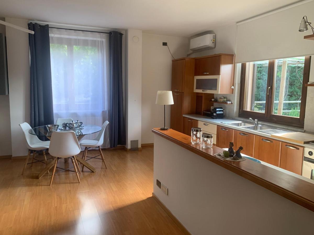Agriturismo Bottega Di Rosanna Castagnole delle Lanze Екстериор снимка