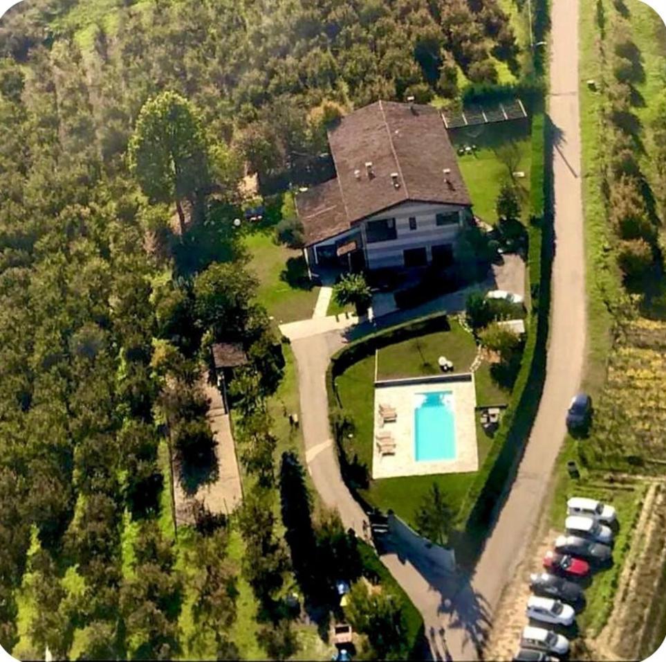 Agriturismo Bottega Di Rosanna Castagnole delle Lanze Екстериор снимка